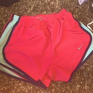 Xs nike running shorts
